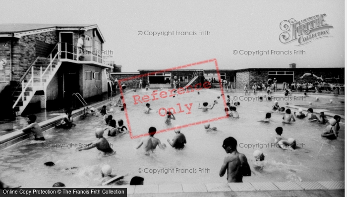Photo of Prestatyn, Royal Lido c.1960