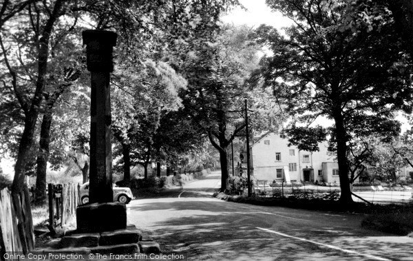 Photo of Prestbury, Mottram Cross c.1955
