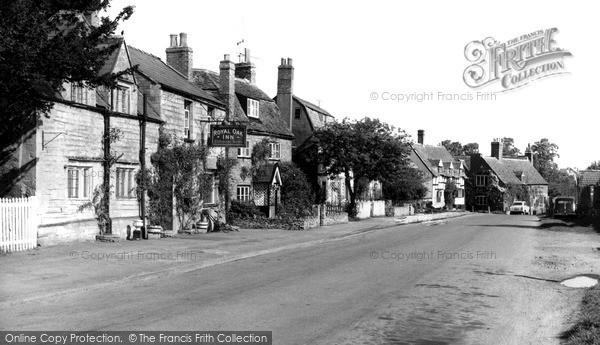 Photo of Prestbury, The Burgage c.1960