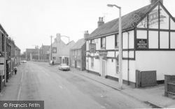Main Street And Blacksmith's Arms c.1965, Preston