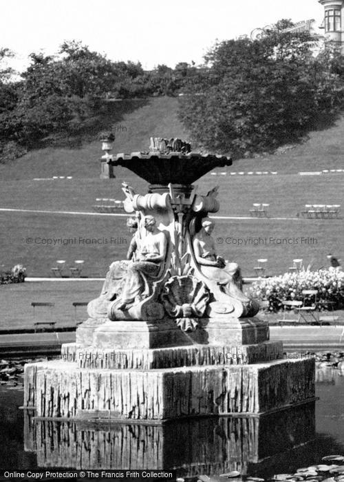 Photo of Preston, Miller Park Fountain 1925