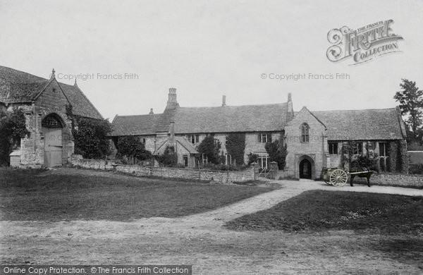 Photo of Preston Plucknett, Abbey Farm 1900