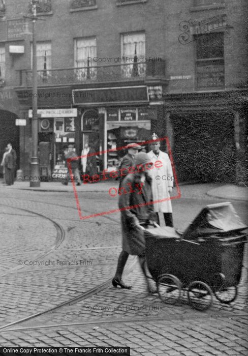 Photo of Preston, Pram, Church Street 1929