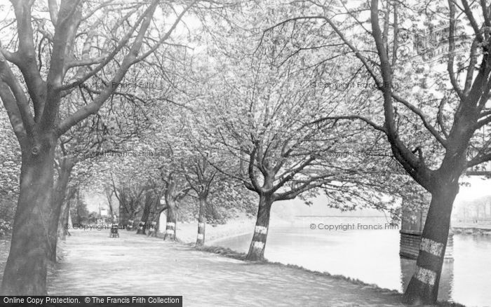 Photo of Preston, Riverside c.1950