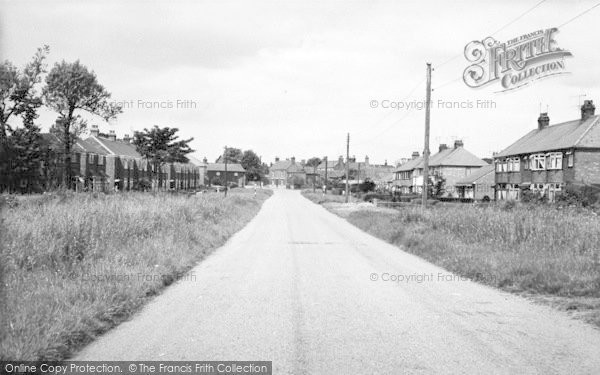 Photo of Preston, School Road c.1960