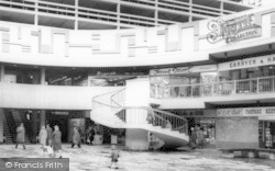 St George's Shopping Centre, Shoppers c.1965, Preston