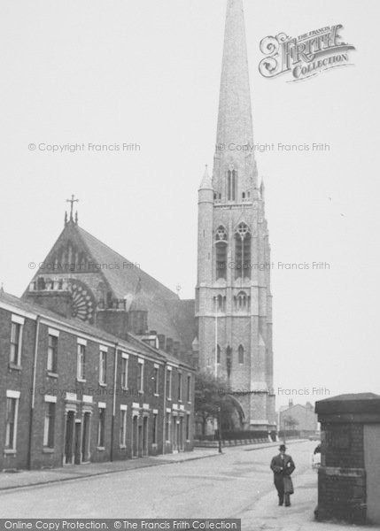 Photo of Preston, St Walburge's Church c.1960