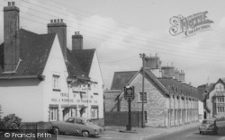 High Street, Prince Of Wales Inn 1966, Puddletown