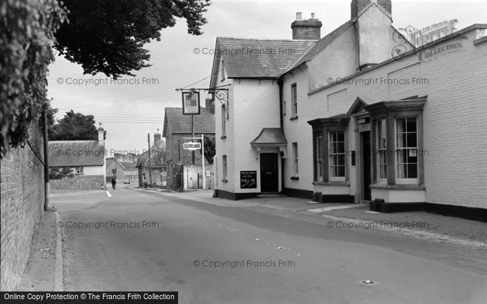 Photo of Puddletown, The Kings Head 1959