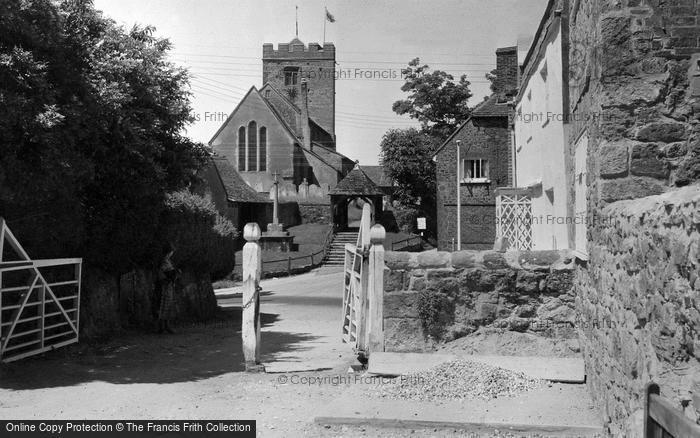 Photo of Pulborough, St Mary's Church c.1950