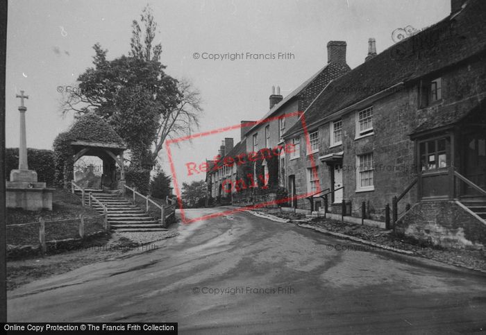 Photo of Pulborough, The Old Lychgate 1921