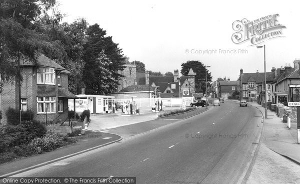 Photo of Purbrook, London Road c.1960