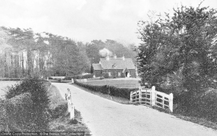 Photo of Purbrook, Stakes Road c.1910