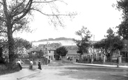 Purley Corner 1903, Purley