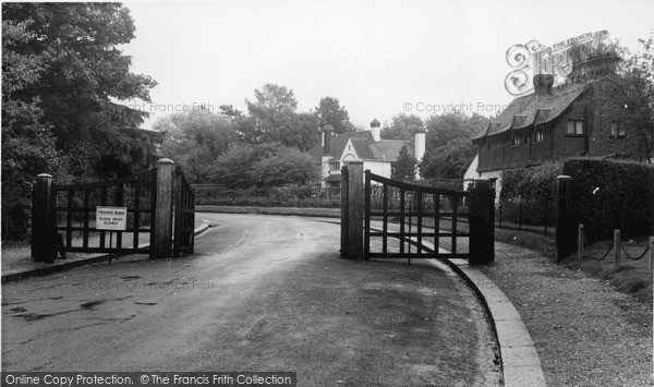 Photo of Purley, Rose Walk c.1960