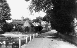 The Village 1904, Puttenham
