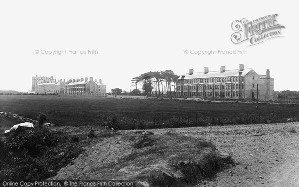 Photo of Pwllheli, Cardiff Road 1897