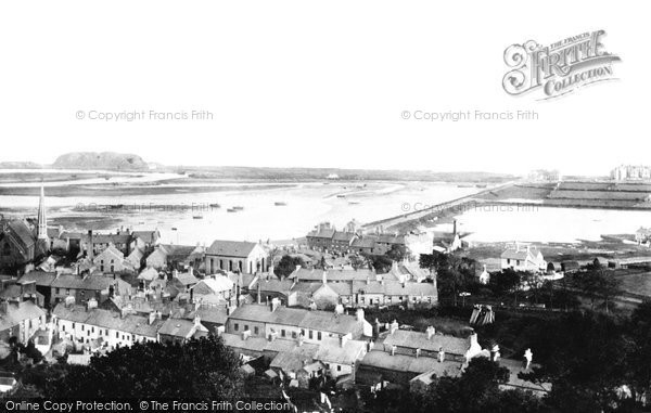 Photo of Pwllheli, General View 1891