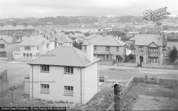 Photo of Pwllheli, General View c.1951