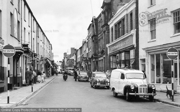 Photo of Pwllheli, High Street 1958