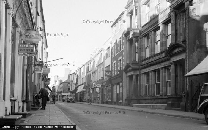 Photo of Pwllheli, High Street 1958