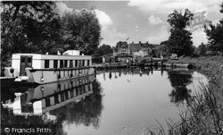 River Wey c.1955, Pyrford