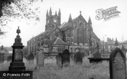 Holy Trinity Church c.1960, Queensbury