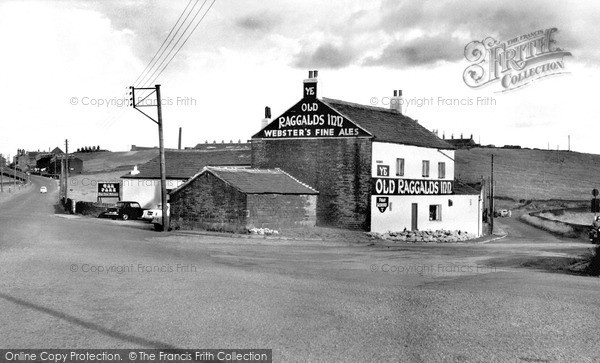 Photo of Queensbury, Old Raggalds Inn c.1960