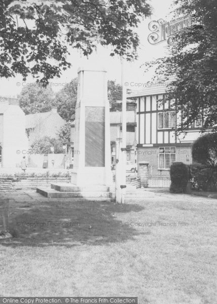 Photo of Quorn, The Memorial c.1965