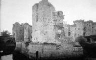 Castle 1931, Raglan