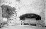 Castle 1931, Raglan