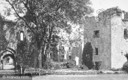 Castle c.1890, Raglan