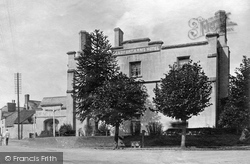 The Beaufort Arms Hotel 1914, Raglan