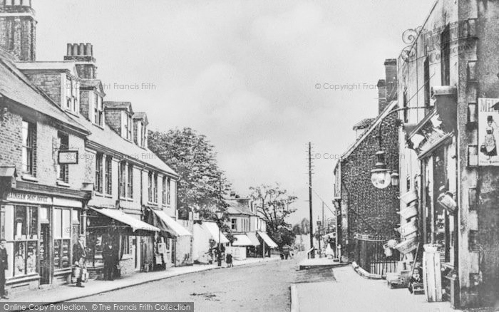 Photo of Rainham, High Street c.1910