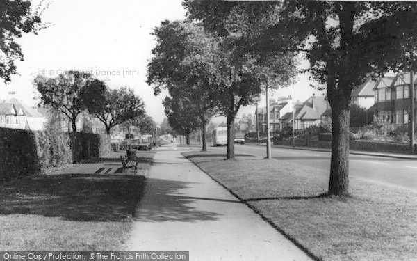 Photo of Rainham, Main Road c.1960