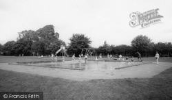 Spring Lane Park c.1960, Rainham