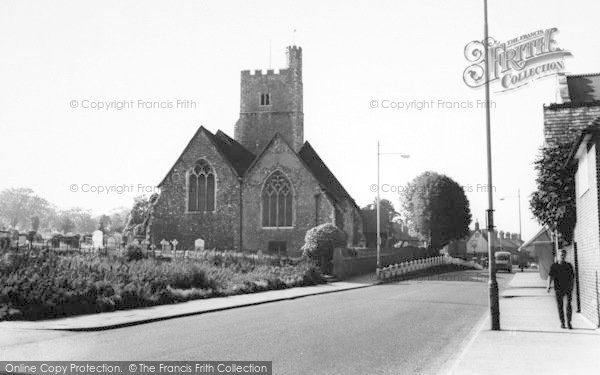 Photo of Rainham, St Margaret's Church c.1960