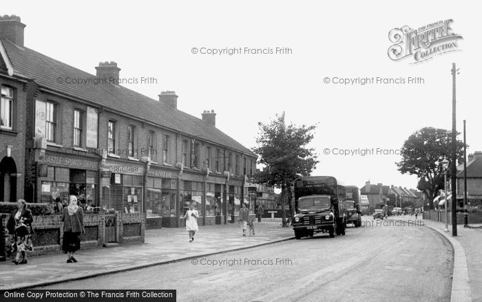 Photo of Rainham, Upminster Road c1955