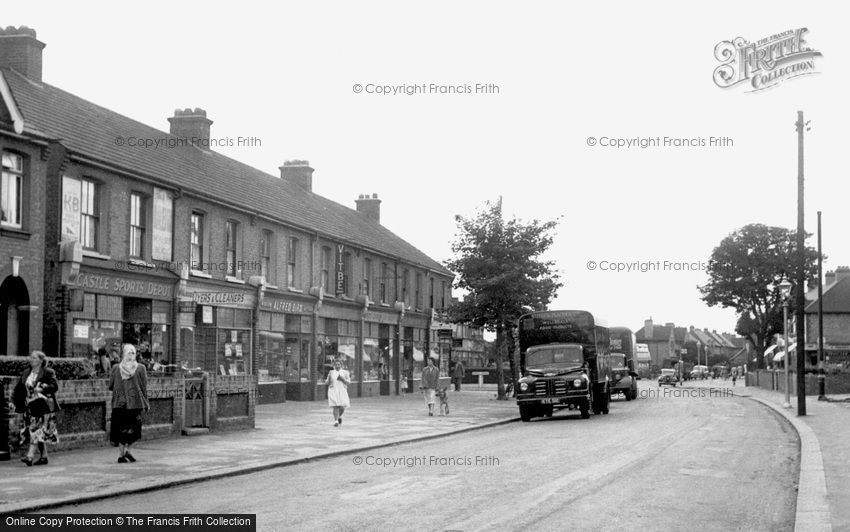 Rainham, Upminster Road c1955