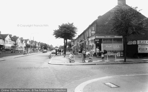 Photo of Rainham, Upminster Road c.1965