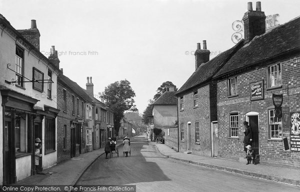 Photo of Ramsbury, High Street 1923