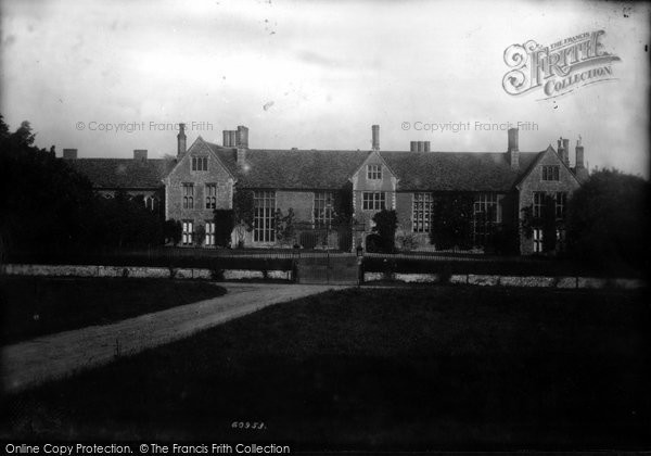 Photo of Ramsbury, Littlecote House 1908
