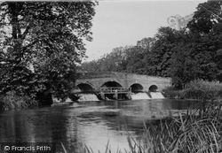Manor Bridge 1923, Ramsbury