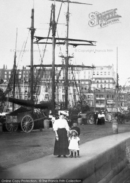 Photo of Ramsgate, Mother And Children, The Harbour 1907