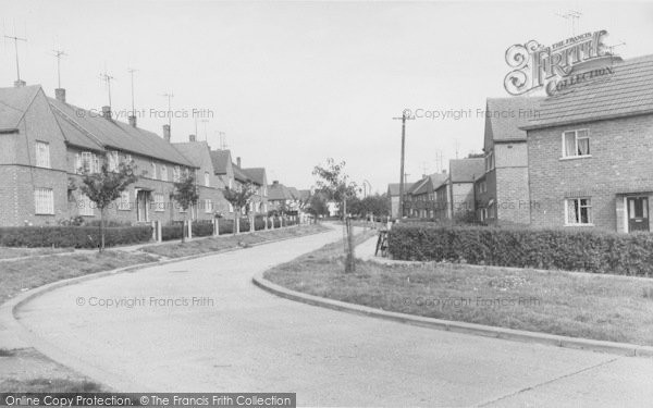 Photo of Raunds, Grombold Avenue c.1955