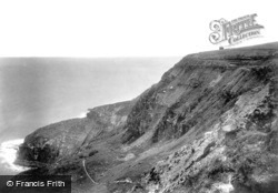 The Cliffs 1901, Ravenscar