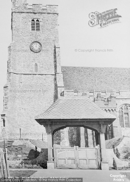 Photo of Rayleigh, Holy Trinity Church c.1960