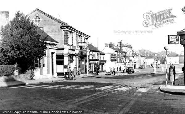 Photo of Rayleigh, The Village 1951