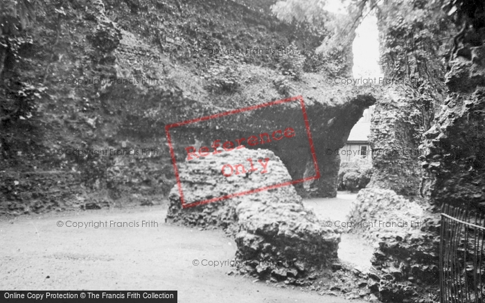 Photo of Reading, Abbey c.1950