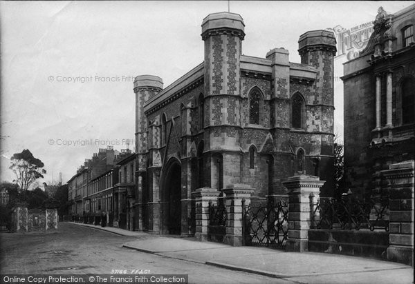 Photo of Reading, Abbey Gateway 1896